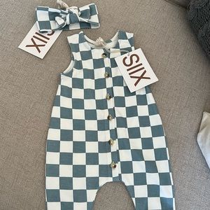 Baby Jumpsuit + Bow